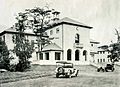المدرسة الأوربية القديمة في نيروبي (الصورة قبل عام 1925)