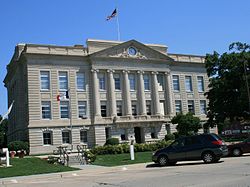 Greene County Courthouse in Jefferson