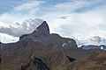 Pico da Neblina, a montanha mais alta do escudo