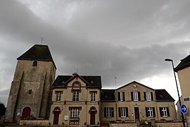 The church and town hall in Boisville-la-Saint-Père