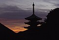 五重塔の夕暮れ