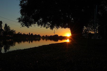 Le canal de la Marne au Rhin à Parroy.