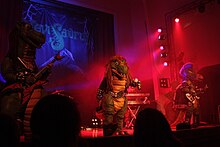 Hevisaurus performing at Kauppakeskus Kaari on 24 January 2015