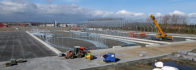 Lagerhallar under konstruktion vid Världens ände i Ystad. 16 april 2017.