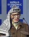 Yasser Arafat portant un keffieh.