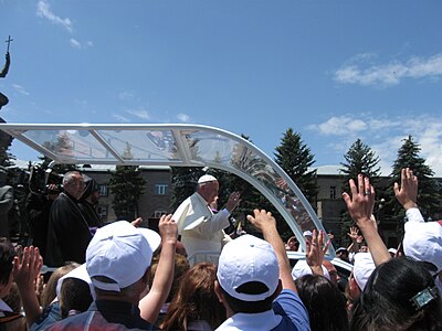 Պապամոբիլի մեջ, Գյումրի (25.06.2016 թիվ)