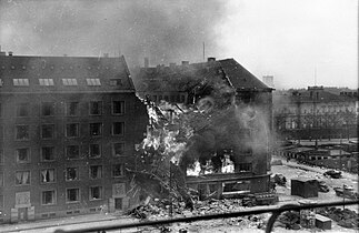 Das Shellhus, das der Gestapo als Hauptquartier diente, nach dem Bombenangriff.