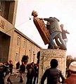 Removal of Shah's statue by the people in University of Tehran