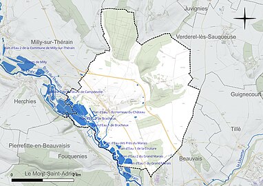 Carte en couleur présentant le réseau hydrographique de la commune