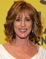 Christine Lahti incarne Lauren Hitchin