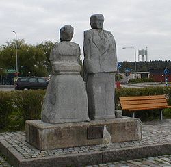 Sculpture in Central Stenhamra