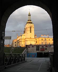 Фото з боку Глинянської брами