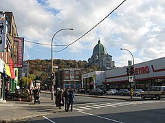 Le chemin de la Côte-des-Neiges et l'Oratoire Saint-Joseph