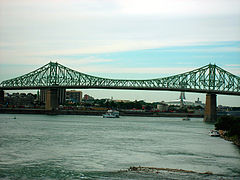 Jacques-Cartier Bridge from the Concorde Bridge