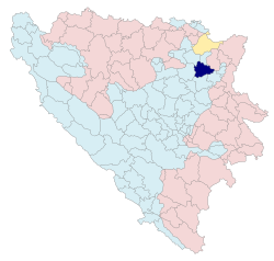 Location of Tuzla within Bosnia and Herzegovina (dark blue)