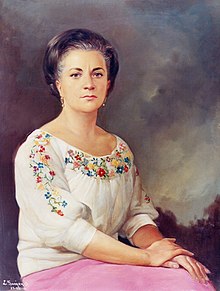A portrait of María Esther Zuno Arce