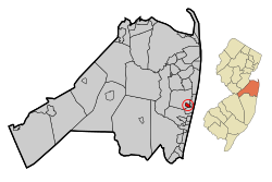 Location of Interlaken in Monmouth County circled and highlighted in red (left). Inset map: Location of Monmouth County in New Jersey highlighted in orange (right).