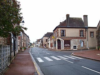 La rue principale : rue de Verdun.