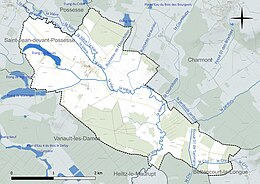 Carte en couleur présentant le réseau hydrographique de la commune