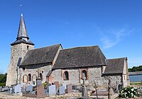 L'église fortifiée de Faty.