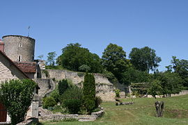 Four à chaux du XIXe siècle du gué de Coulangé, Villeloin-Coulangé (Indre-et-Loire).