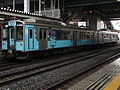 停靠在八戶車站內的青森701系新塗裝列車。