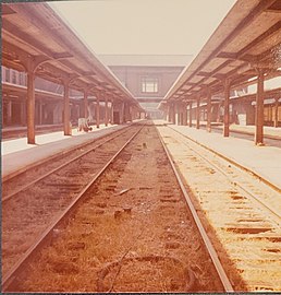 Tracks and platforms