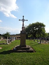 Croix du cimetière d'Esclassan.