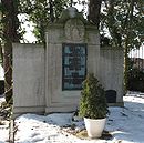 Grabanlage Ernst und Hugo von Stubenrauch, auf dem Friedhof