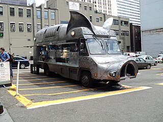 The Maximus/Minimus food truck in Seattle, Washington, 2010