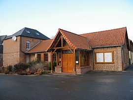 The town hall in Mons-Boubert