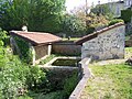 Lavoir près du château (mai 2009).