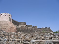 クンバルガル城