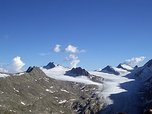 Oberer Teil des Gurgler Ferners vom Ramolhaus, links hinten die Hohe Wilde