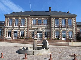 The town hall in Rai