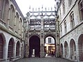 Back of the front gate of the courtyard of the Booksellers