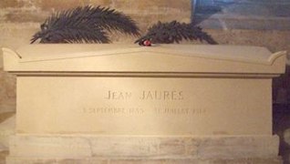 Tombe de Jean Jaurès au Panthéon.