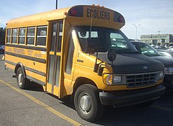 1995-1996 Corbeil Mini-Bus (Ford E-250) in Quebec
