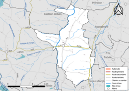 Carte en couleur présentant le réseau hydrographique de la commune