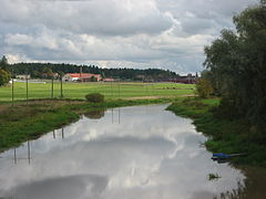 La Rivière Loimijoki vu du pont Kurjensilta à Ypäjä.