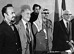 Bazargan med Yasser Arafat.