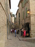 Une ruelle dans Uzès.