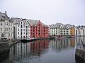 Un canale di Ålesund