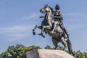 O Cavaleiro de Bronze, estátua equestre de Pedro, o Grande, de 1782 por Étienne-Maurice Falconet em São Petersburgo, Rússia. (definição 4 500 × 3 000)