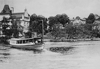 Charlottenburg med ångslupen "Jarl", 1880-tal.