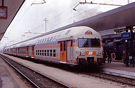 Doppio piano driving carriage at Udine station in 1997