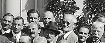 File:Kogbetliantz Cinquini Szasz Blichfeldt Tzitzeica Tyler Papaioannou Kiepert Zurich1932.tif