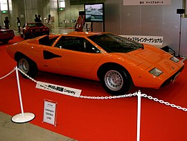 Lamborghini Countach LP400