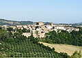 Il paese con la chiesa al centro