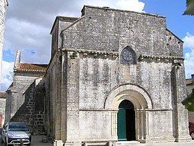 Image illustrative de l’article Église Saint-Laurent de Neuvicq-le-Château